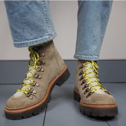 2 Shoelaces